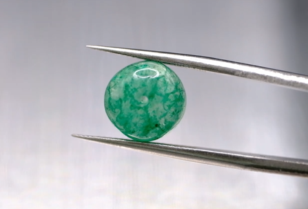 5.96ct 10.2x7.2mm Round Natural Emerald Drilled Beads