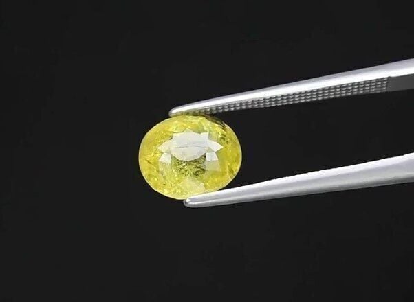 2.95ct 8.5x7.5mm Oval Natural Greenish Yellow Grossular Garnet, Africa