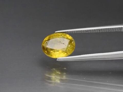 2.33ct 9x7.5mm Oval Natural Greenish Yellow Grossular Garnet, Africa