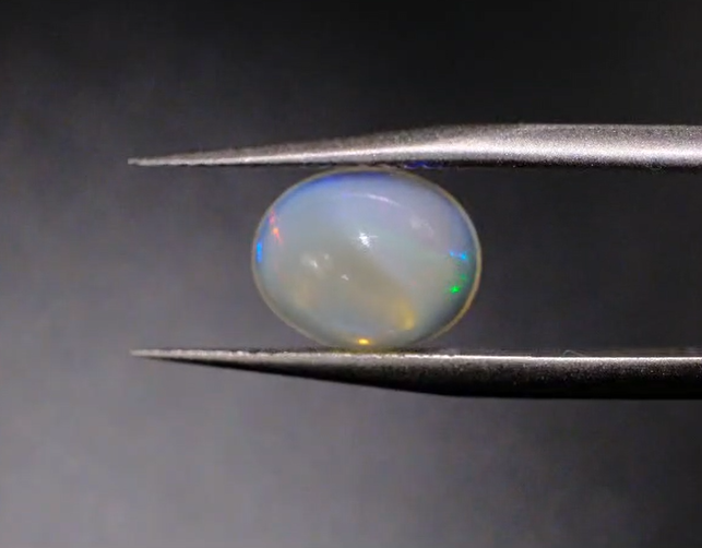 1.67ct 9.9x8.2mm Oval Natural  Ethiopian Opal