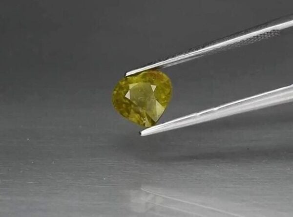 1.77ct 7.5x7mm Heart Natural Greenish Yellow Grossular Garnet, Africa