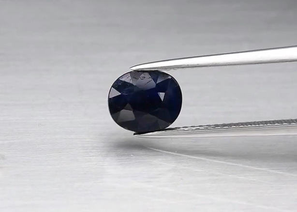 1.79ct 8x6.7mm Oval Deep Blue Sapphire Thailand, Heated