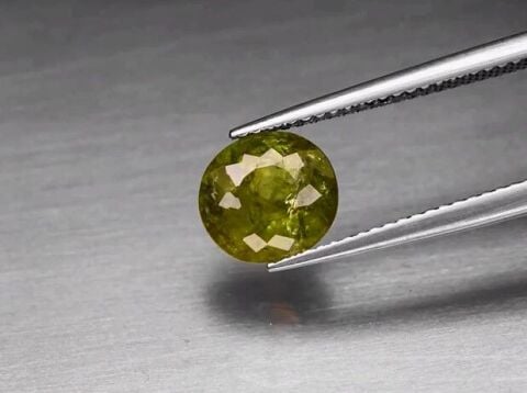 2.39ct 8.2x7.5mm Oval Natural Green Grossular Garnet, Africa