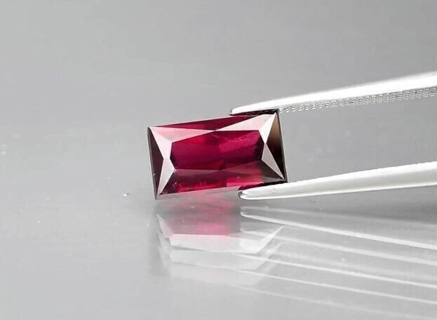 2.92ct 10x5.7mm Radiant-Cut Natural Reddish Purple Rhodolite Garnet, Africa