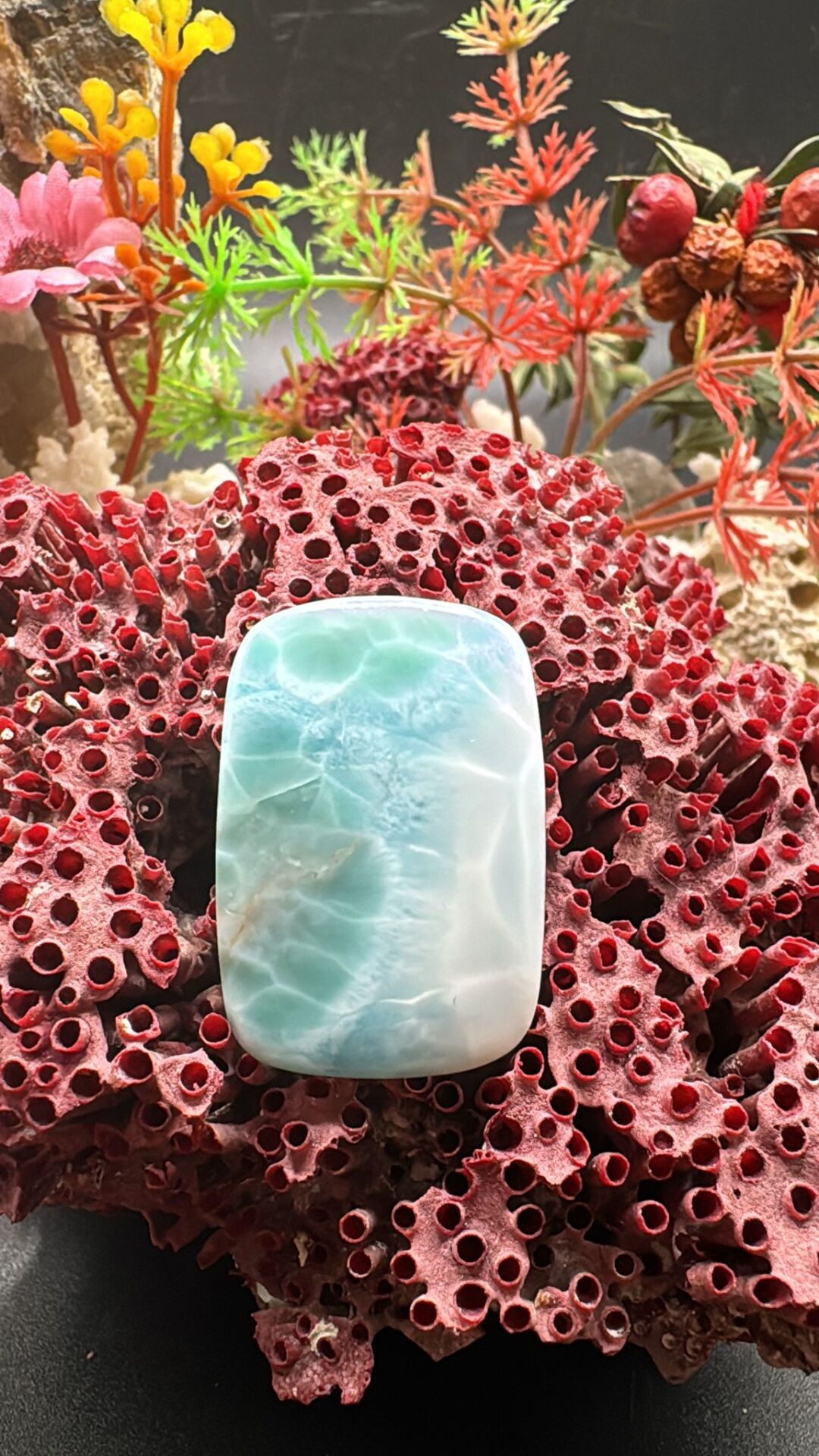 34.75 ct 33.6x23 mm Natural Larimar