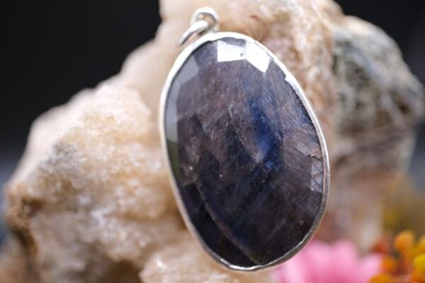 10.20 Gram 925 Ayar Gümüş Natural Safir Kolye Ucu