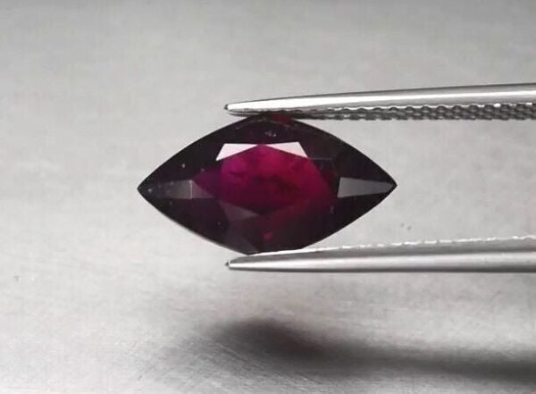 3.89ct 13.8x8.2mm Lozenge Natural Deep Reddish Purple Rhodolite Garnet
