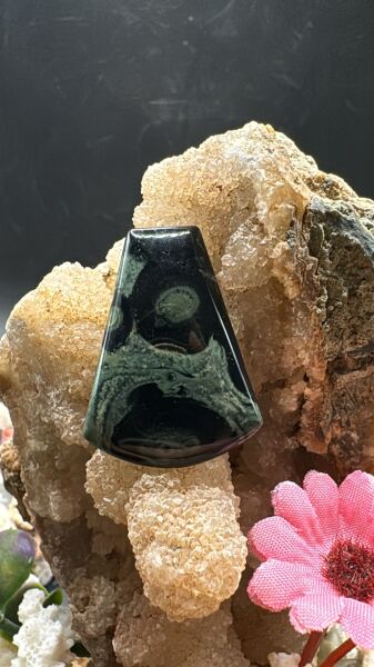 24.50 ct 30.3x21.8 mm Natural Kambaba Jasper