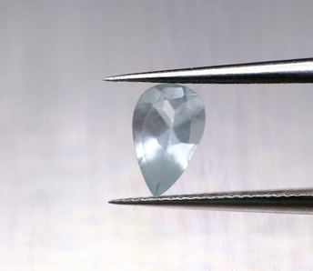 0.61ct 7.9x5mm Pear Natural Unheated Blue Aquamarine