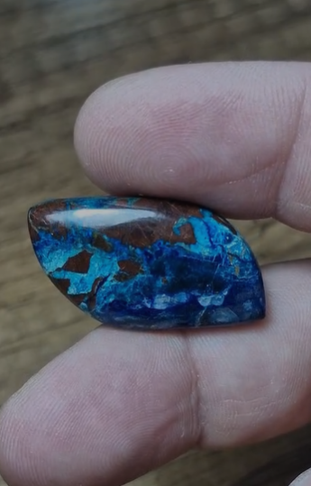 28.85ct 32.4x16.7mm Fancy Natural Azurite