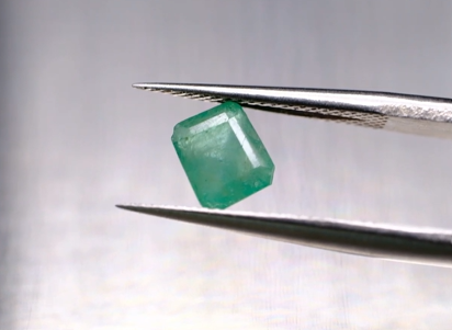 1.01ct 6.1x5.1mm Octagon Natural Emerald , Zambia