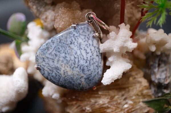 9.33 Gram 925 Ayar Gümüş Natural Dentritli Opal Kolye Ucu