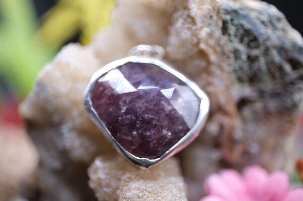 7.90 Gram 925 Ayar Gümüş Natural Safir Kolye Ucu