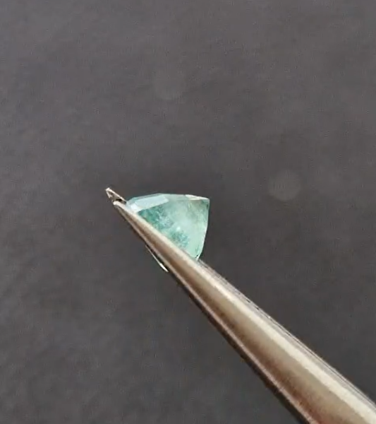 0.69ct 5.1mm Round Natural Emerald Zambia
