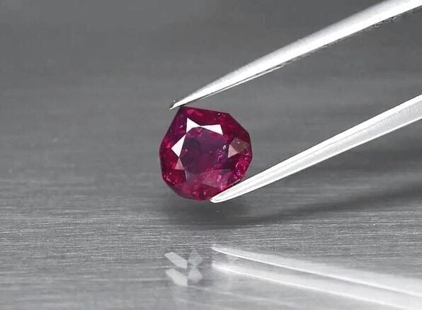 1.66ct 7.4x7.3mm Fancy Natural Purplish Pink Rhodolite Garnet, Mozambique