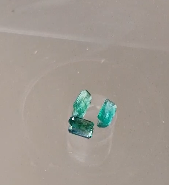 0.58ct 3 pcs Lot 4.8x2.6mm Octagon Natural Emerald Zambia