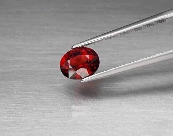 2.03ct 8x6.4mm Oval Natural Purplish Pink Rhodolite Garnet, Africa