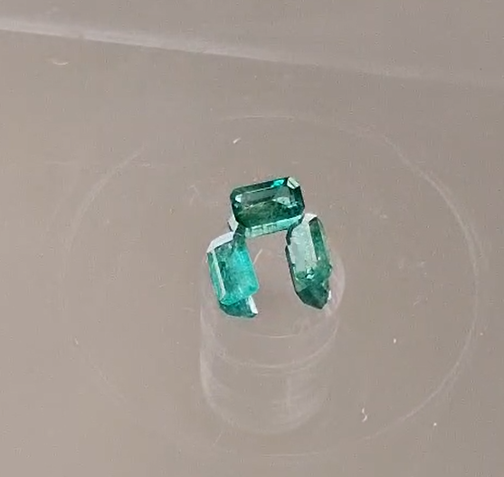 0.58ct 3 pcs Lot 4.8x2.6mm Octagon Natural Emerald Zambia