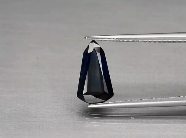 1.77ct 11x6.2mm Fancy Blue Sapphire Australia, Heated