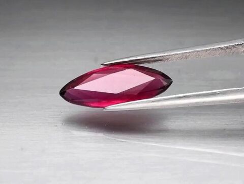2.98ct 15.2x6.3mm Marquise Natural Pinkish Purple Rhodolite Garnet, Africa