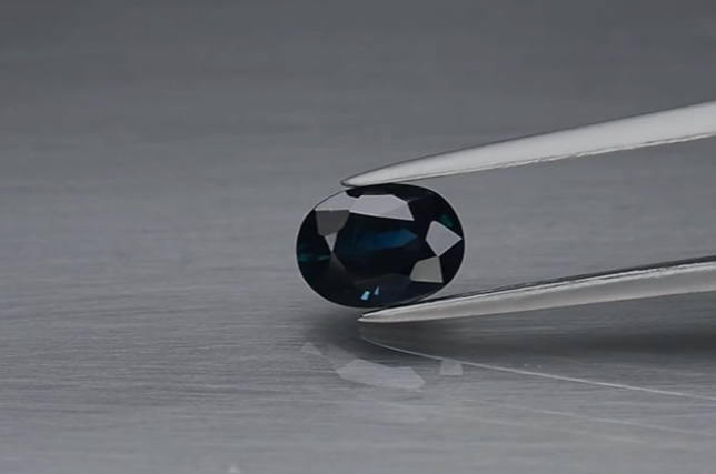 1.01ct 6.7x4.8mm Oval Green-Blue Sapphire Africa, Heated