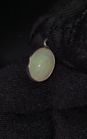 1.31 gr Natural Ethiopia Opal 925 Ayar Gümüş Kolye Ucu