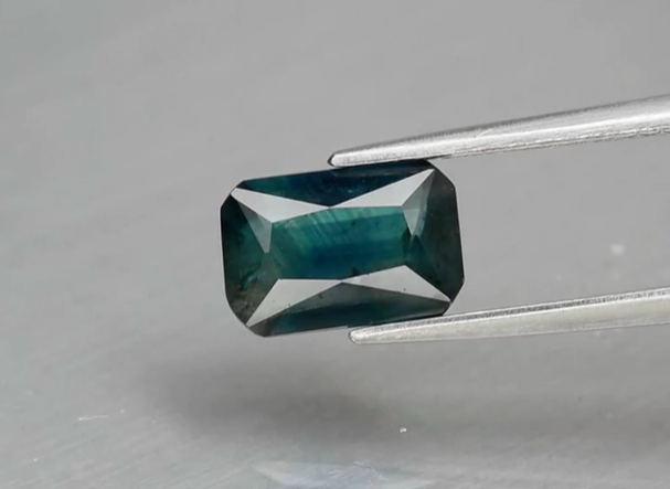 1.90ct 8.6x5.7mm Octagon Green-Blue Sapphire Africa, Heated