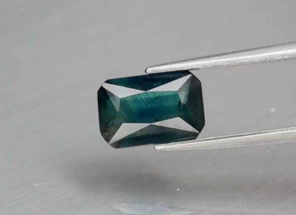 1.90ct 8.6x5.7mm Octagon Green-Blue Sapphire Africa, Heated
