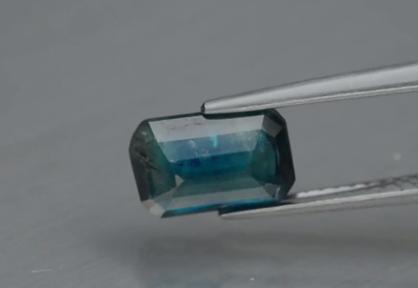 1.90ct 8.6x5.7mm Octagon Green-Blue Sapphire Africa, Heated