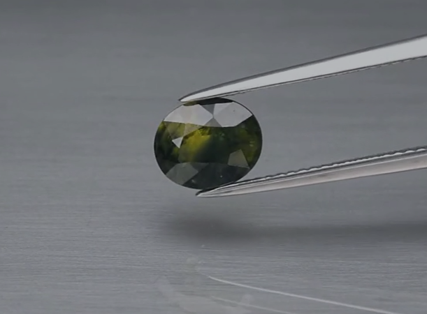 2.30ct 8.3x6.7mm Oval Green-Blue Sapphire Tanzania, Heated