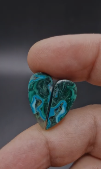 18.80ct 23.2x10.2mm Natural Pair Chrysocolla&Malachite
