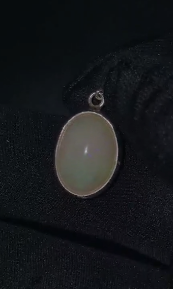 2.72 gr Natural Ethiopia Opal 925 Ayar Gümüş Kolye Ucu