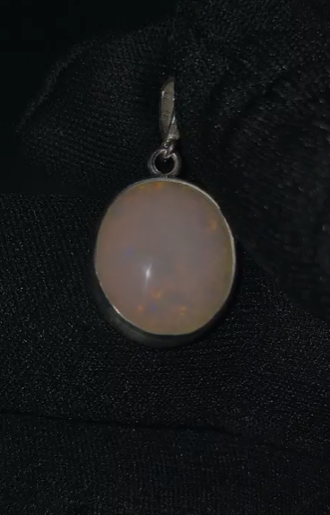 2.75 gr Natural Ethiopia Opal 925 Ayar Gümüş Kolye Ucu