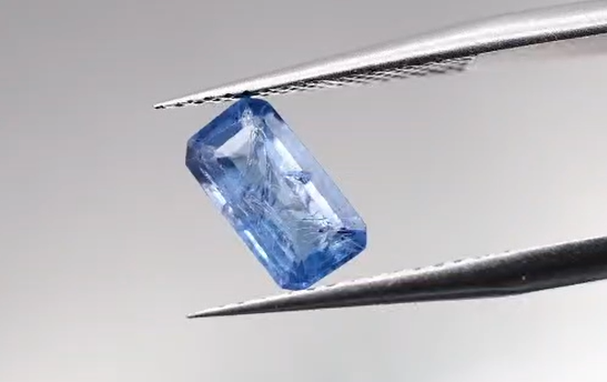 1.32ct 8.7x4.7mm Octagon Natural Violet Blue Tanzanite , Tanzania