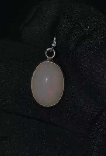 1.77 gr Natural Ethiopia Opal 925 Ayar Gümüş Kolye Ucu