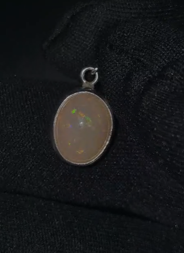 2.26 gr Natural Ethiopia Opal 925 Ayar Gümüş Kolye Ucu