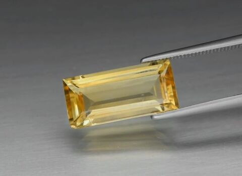 4.32ct 15x7mm VS Baguette Natural Yellow Citrine, Africa