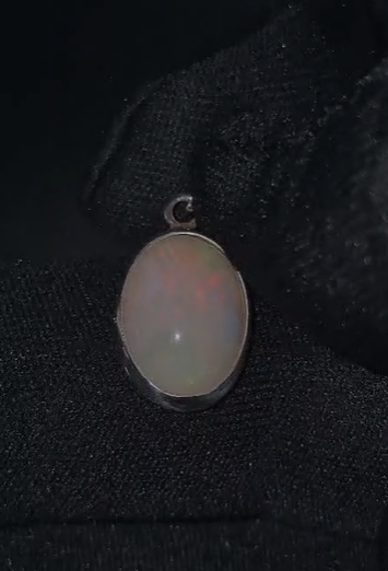 1.73 gr Natural Ethiopia Opal 925 Ayar Gümüş Kolye Ucu