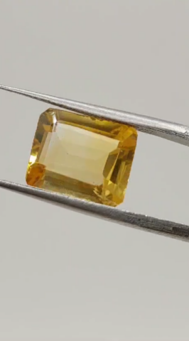 4.05ct 10.8x8.8mm Octagon Natural Citrine