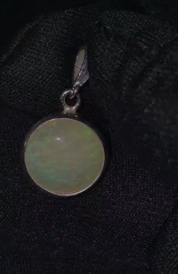 1.75 gr Natural Ethiopia Opal 925 Ayar Gümüş Kolye Ucu