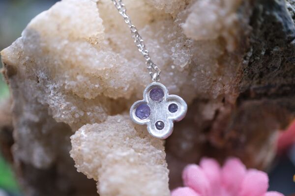 2.16gr. 925 Ayar Gümüş, 1.00ct Natural Tanzanit Kolye