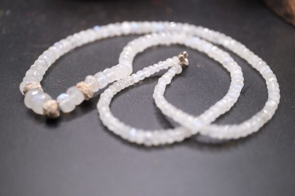 18.45gr. 925 Ayar Gümüş Aytaşı Dizi Kolye